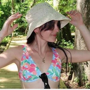 Elegant Cream Bucket Hat